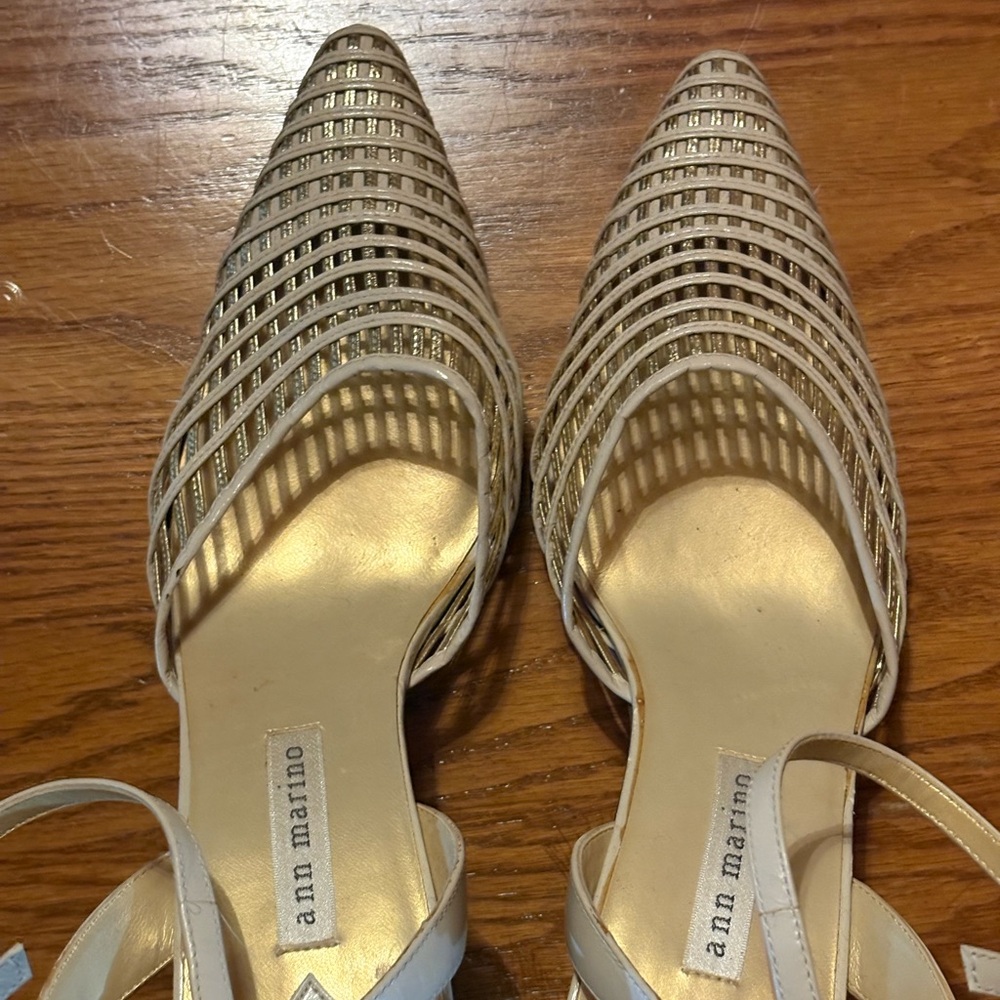 Ann Marino Cream Heels Elegant Design